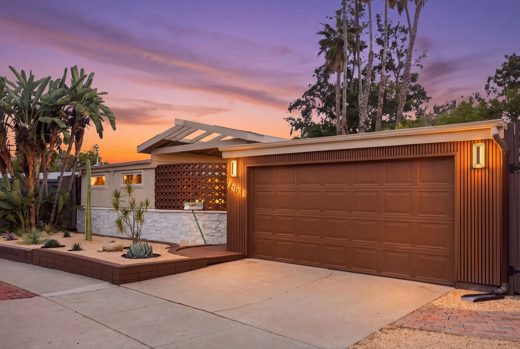 Garage and driveway parking