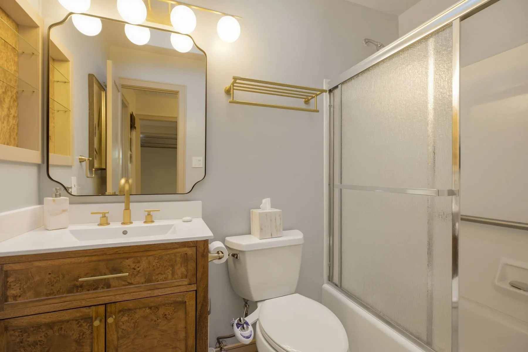Tub-shower combo with glass doors